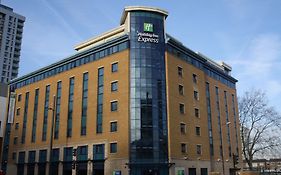 Holiday Inn Express London Stratford By Ihg